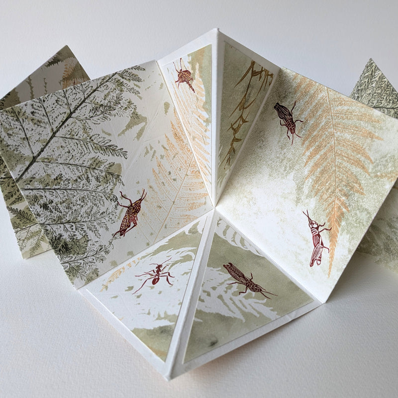 Moth and butterfly artist books – linocut and botanical monotype printmaking with Dr. Fenja T. Ringl